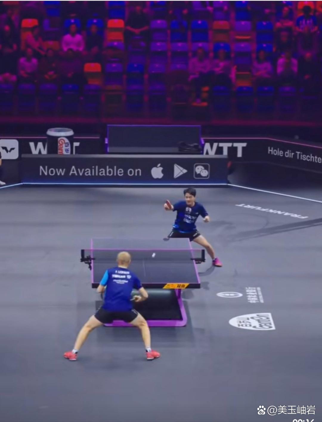 法兰克福球员展现出强大实力,轻松击败对手的简单介绍 法兰克福球员展现出强大实力,轻松击败对手的简单介绍