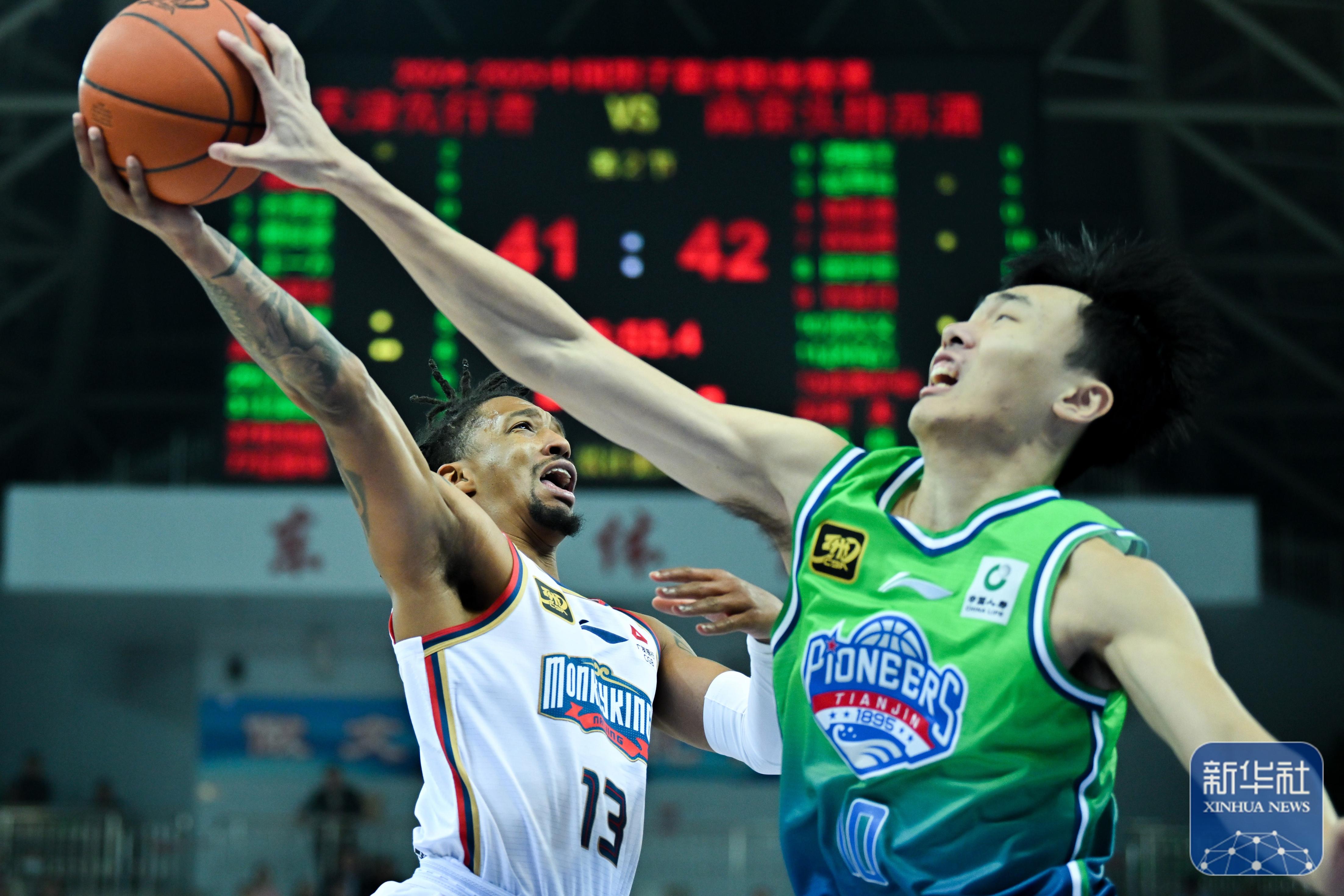 天津队在比赛中发挥出色,夺得关键胜利 天津队在比赛中发挥出色,夺得关键胜利