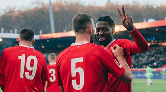 奥格斯堡主场力克对手,迎来联赛两连胜 奥格斯堡主场力克对手,迎来联赛两连胜