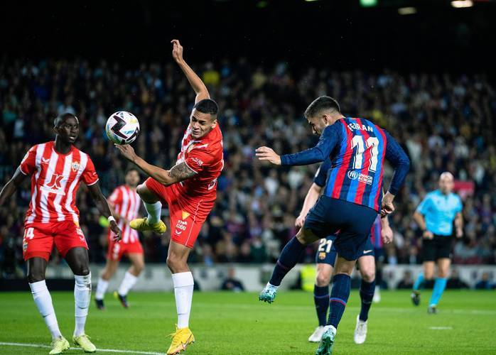 塞维利亚主场挑战成功,继续稳定前四的简单介绍 塞维利亚主场挑战成功,继续稳定前四的简单介绍