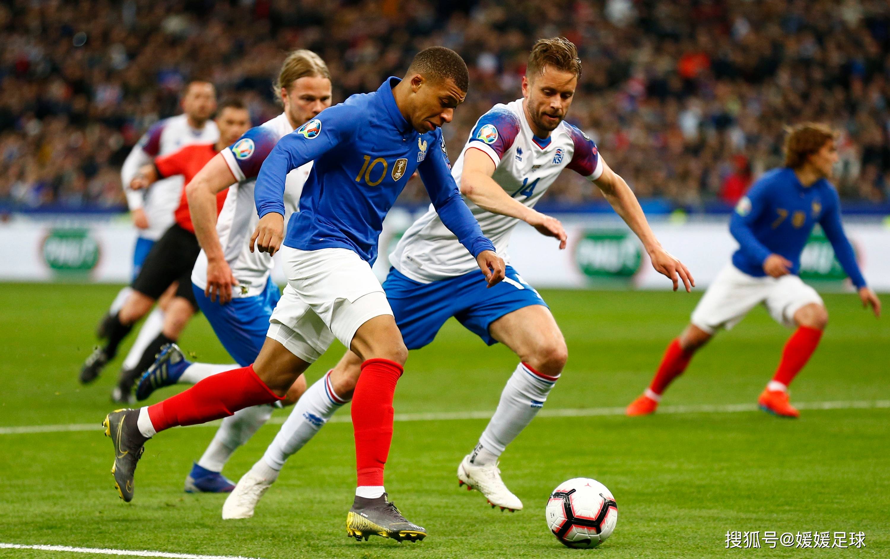 九游娱乐网站-比利时惊险击败英格兰,跻身欧预赛淘汰赛的简单介绍