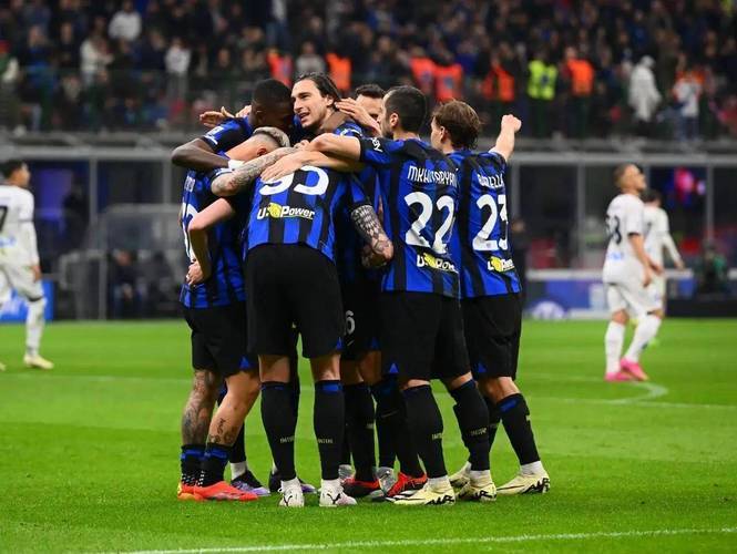 九游VIP-包含都灵主场告捷,赛后球员欢呼雀跃的词条