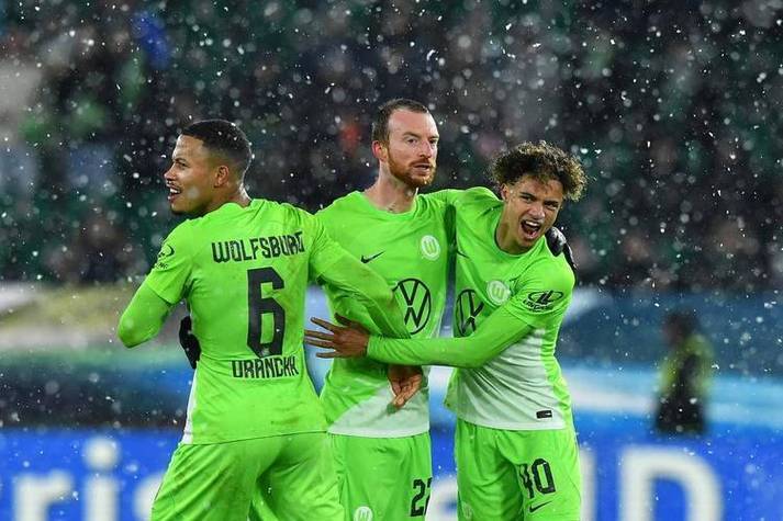 奥格斯堡队在本场比赛中展现出顽强意志力