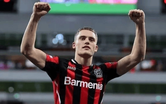 九游娱乐官方网站-关于弗莱堡主教练临危受命,担任弗莱堡主帅率队备战重要比赛的信息