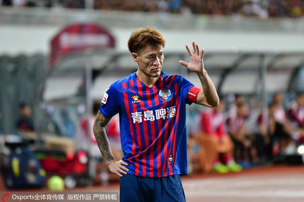 九游游戏-老将出手阻击,队伍取得胜利