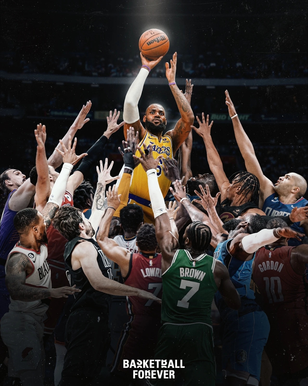 球员们肆意奔跑,为了团队荣誉而拼搏 球员们肆意奔跑,为了团队荣誉而拼搏