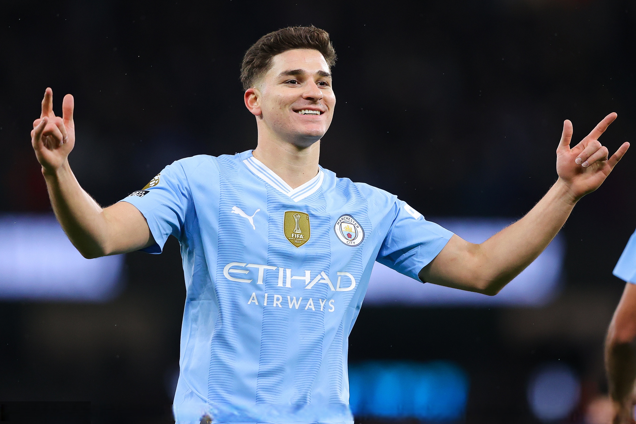 伯恩利主场双胜，保持连胜