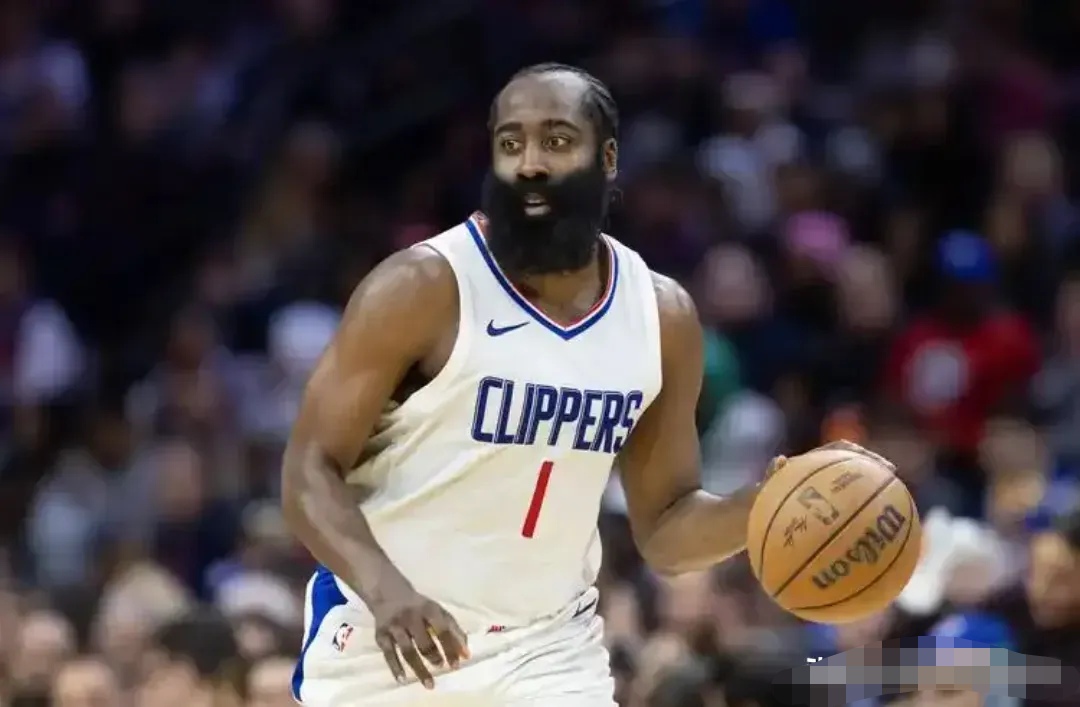 关于狂砍+！哈登领跑得分榜，火箭逆袭取胜的信息