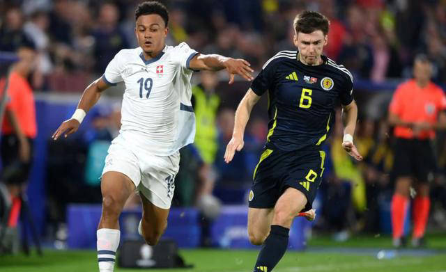 乔治亚队客场逼平阿尔巴尼亚,晋级形势不容乐观 乔治亚队客场逼平阿尔巴尼亚,晋级形势不容乐观