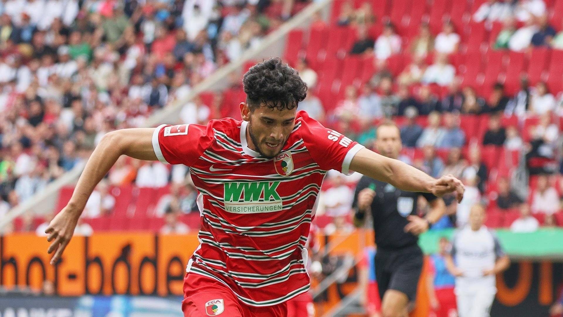 包含波鸿客场挑战不莱梅，勇往直前的词条