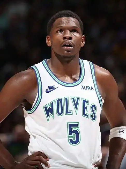 森林狼雄起，年轻球员尽显实力