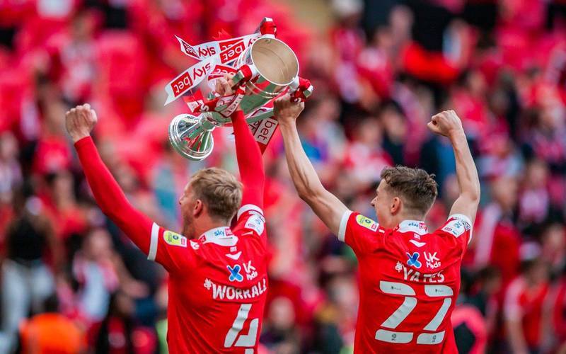 关于曼联新赛季显露出强劲实力，球队能否继续保持势头？的信息