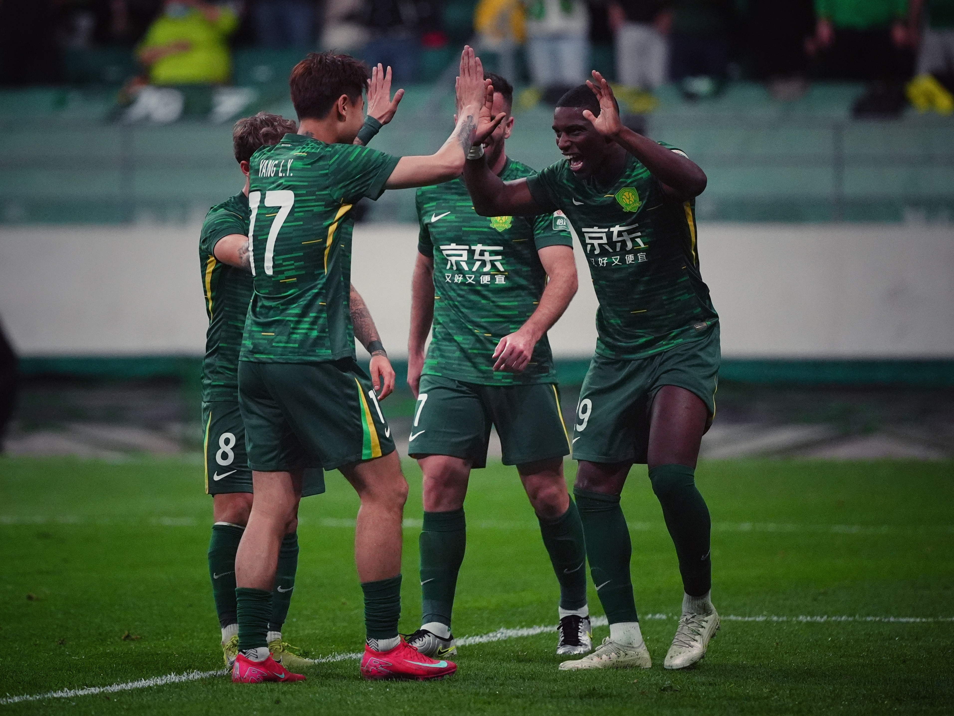 关于关键时刻！北京国安绝杀对手，晋级淘汰赛的信息