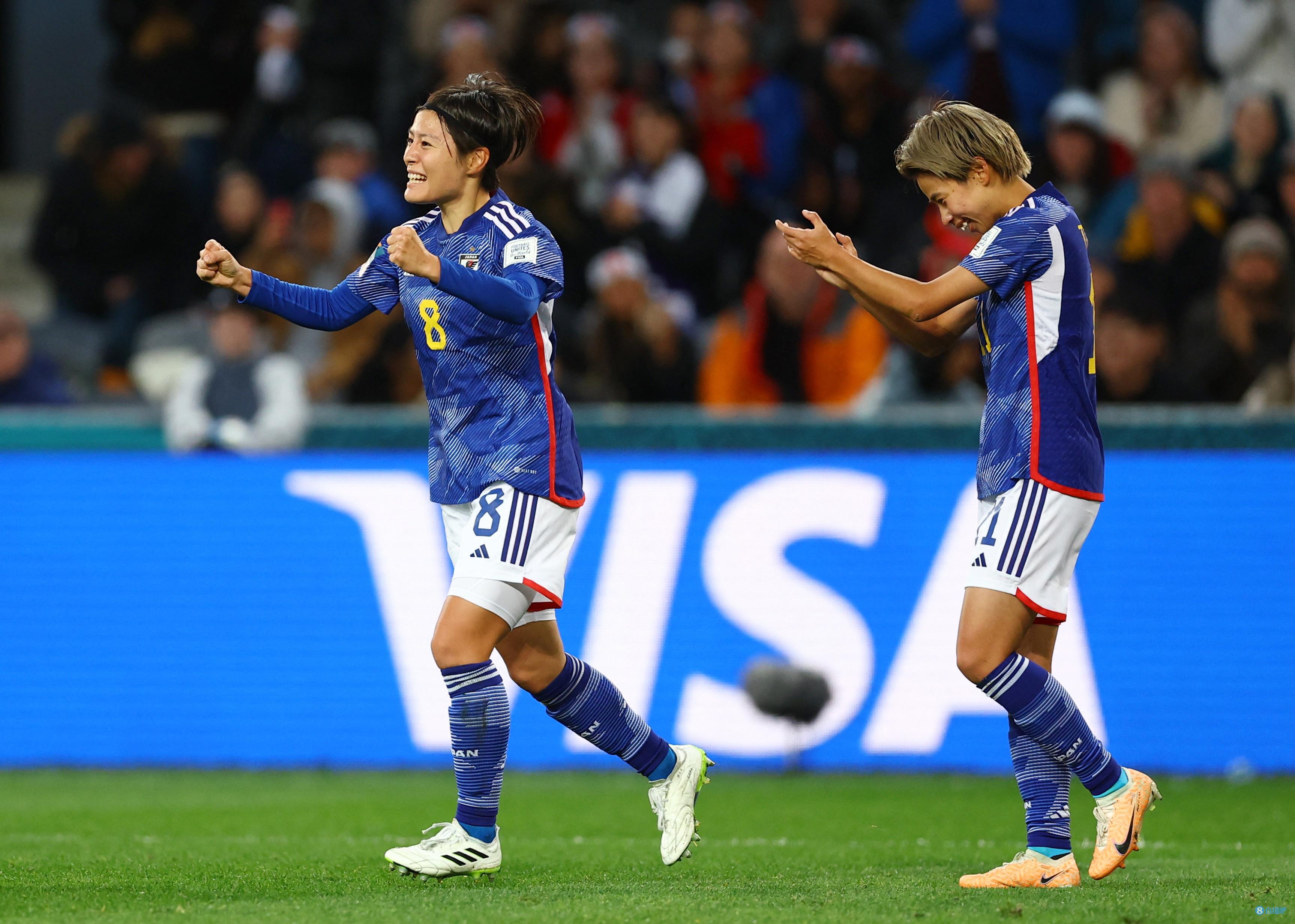 日本女足以:不敌巴西队 日本女足以:不敌巴西队