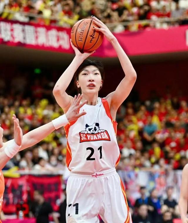 九游娱乐app下载-女子篮球职业联赛发展迅猛，球员实力不容小觑
