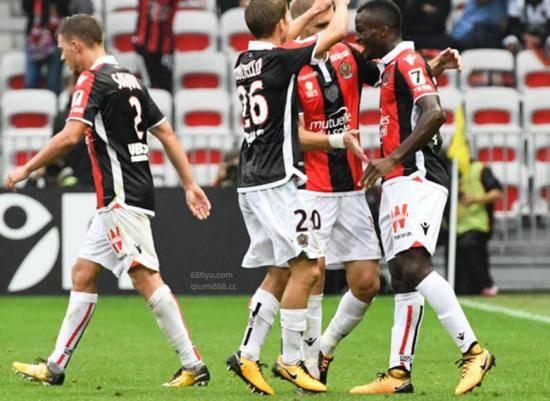 里尔连续大比分胜利,球队士气高涨的简单介绍 里尔连续大比分胜利,球队士气高涨的简单介绍