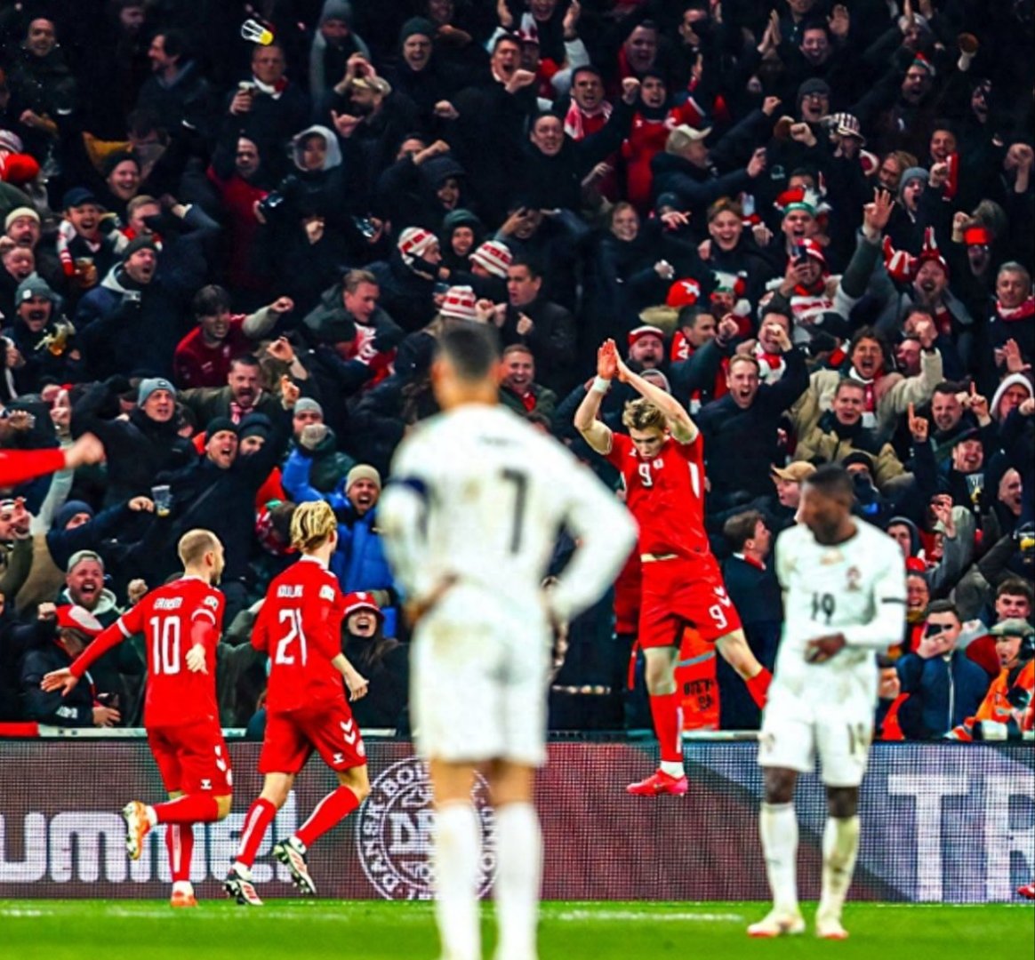 九游体育直播-欧国联决赛球队归来,球迷热情迎接英雄的简单介绍