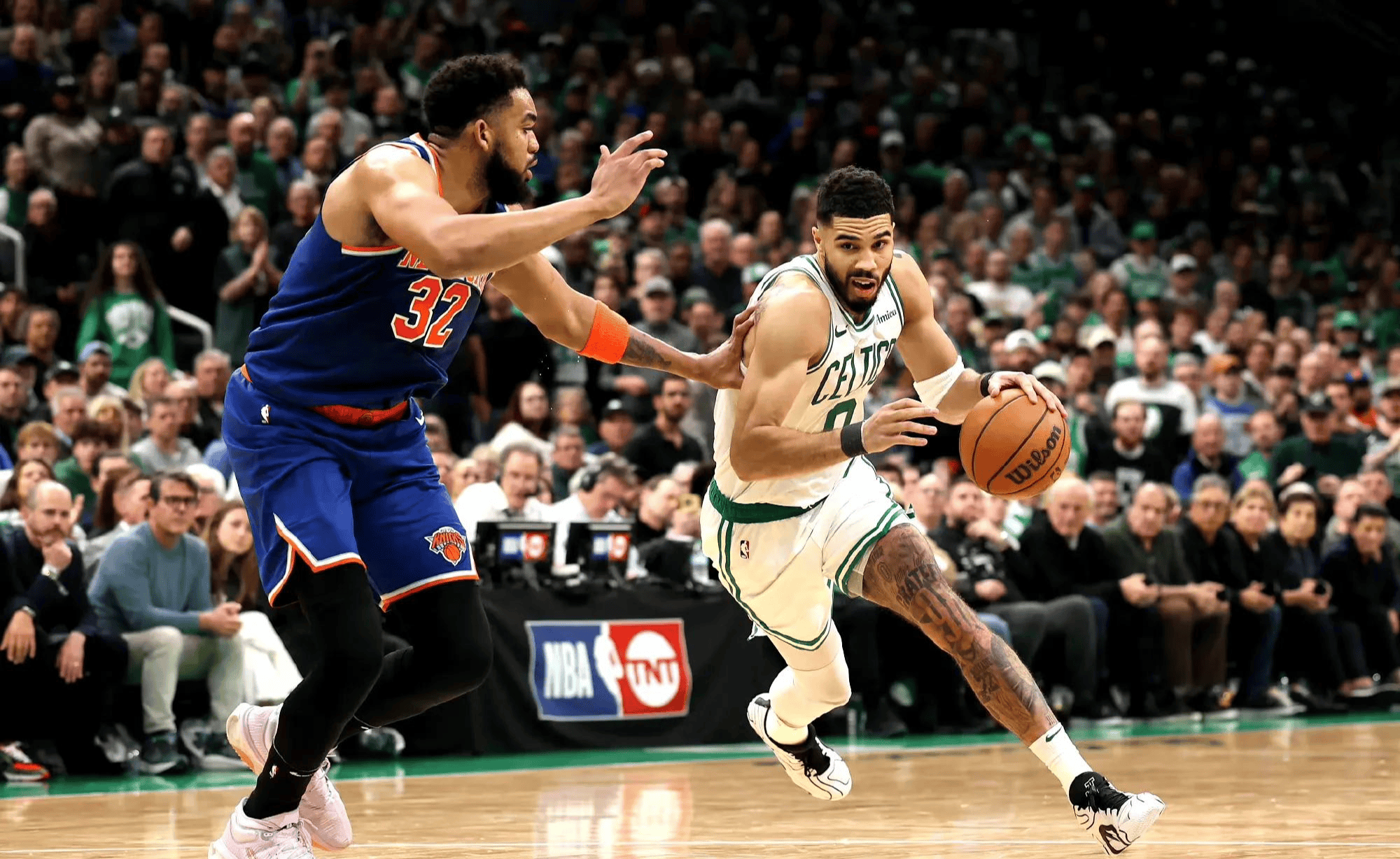 九游娱乐官方网站-凯尔特人在主场失利，球队备受打击