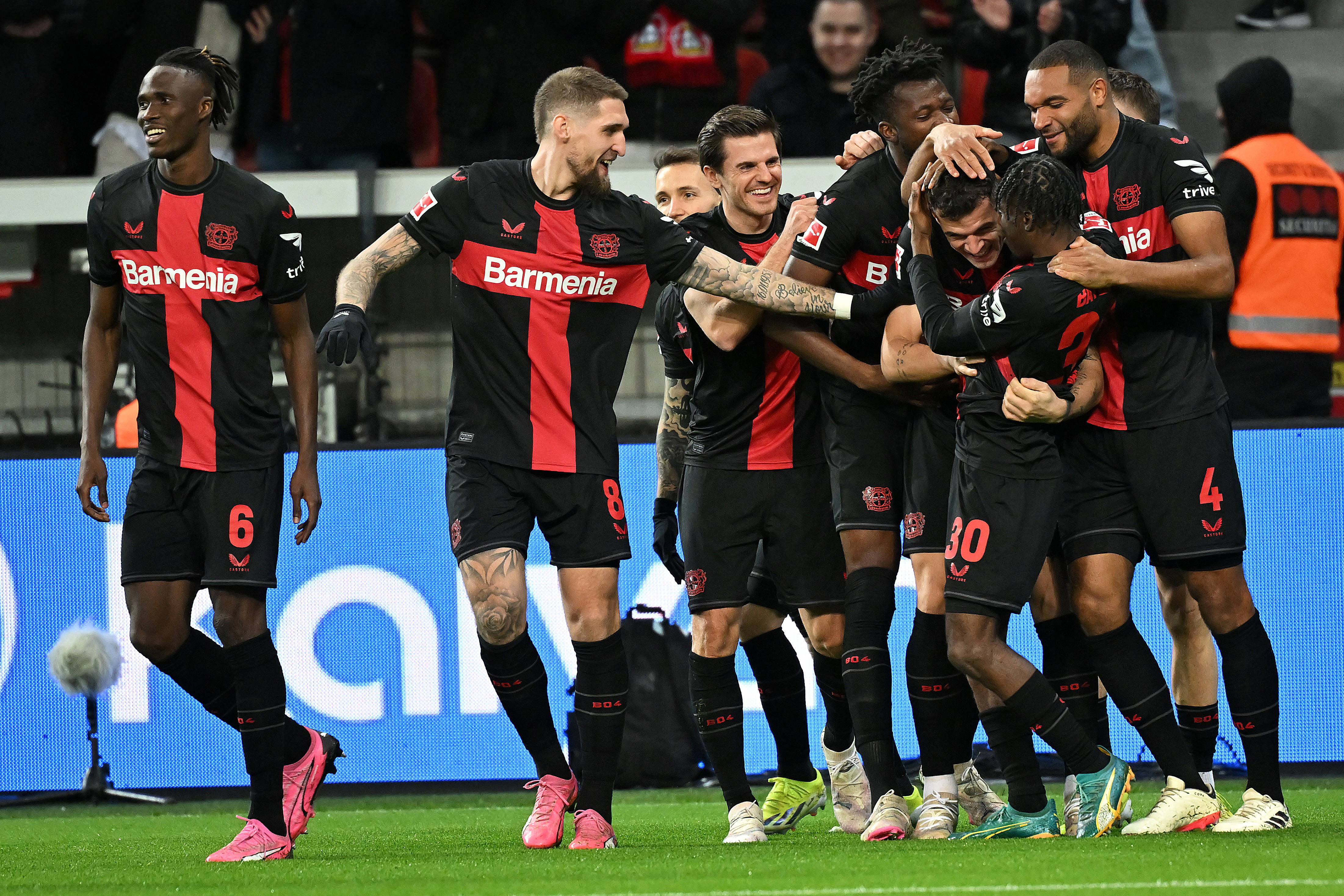 法兰克福主场不敌对手,堪忧的简单介绍 法兰克福主场不敌对手,堪忧的简单介绍