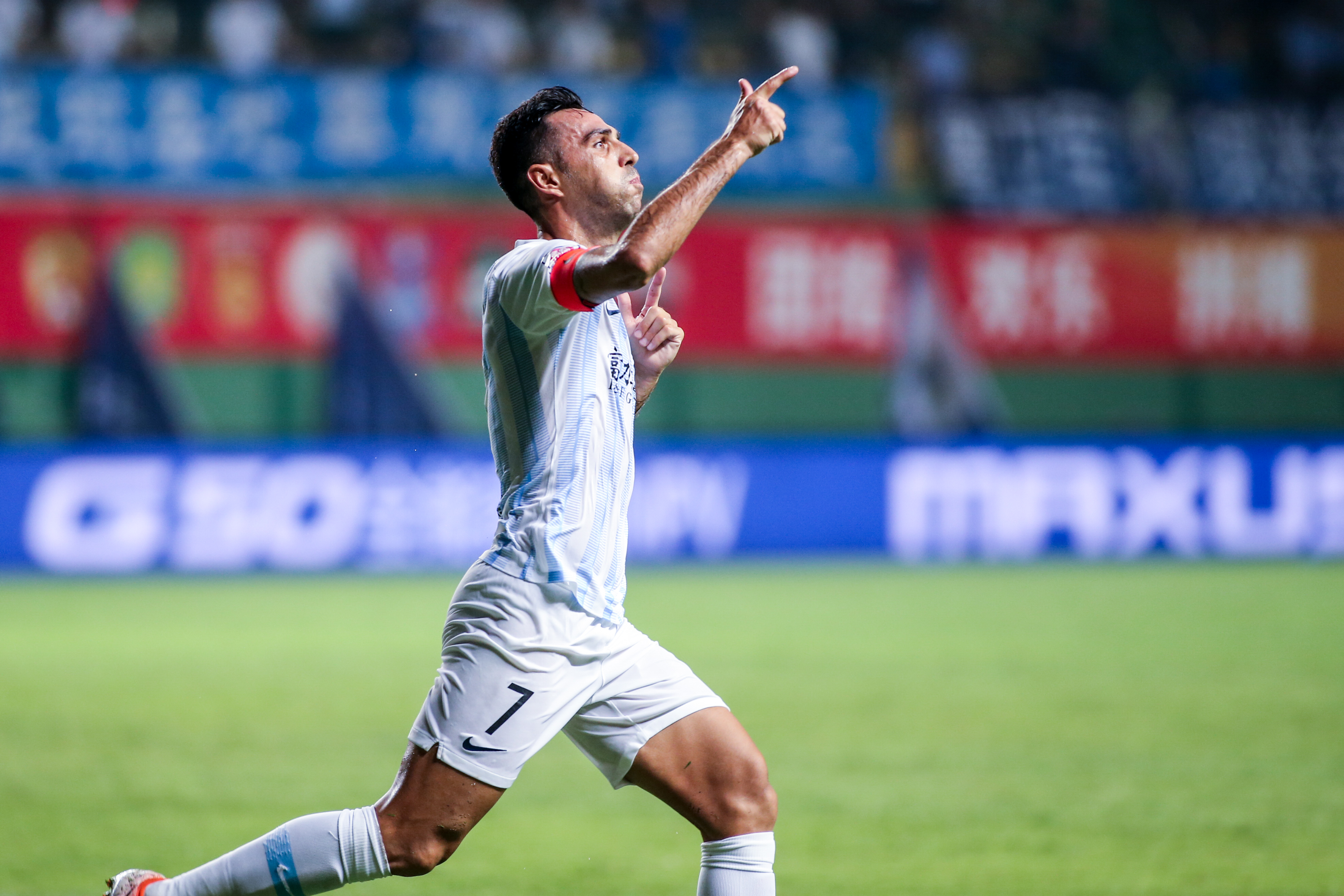 九游娱乐入口-广州富力逆转绝杀，取得关键胜利