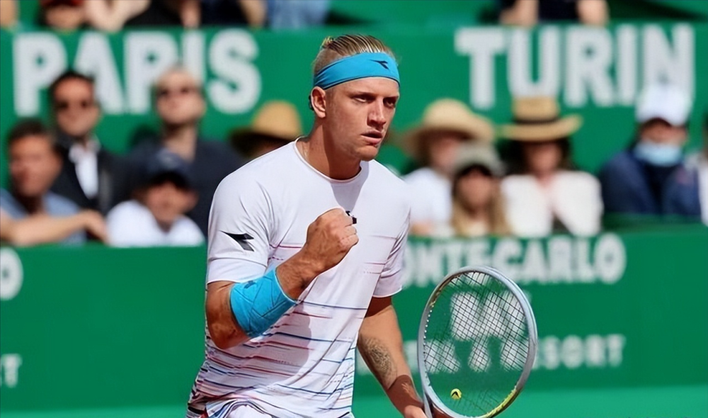 包含100T血洗EG,ShowMaker操刀奇招英雄翻盘激烈交锋入围赛,强势挺进下一轮的词条 包含100T血洗EG,ShowMaker操刀奇招英雄翻盘激烈交锋入围赛,强势挺进下一轮的词条