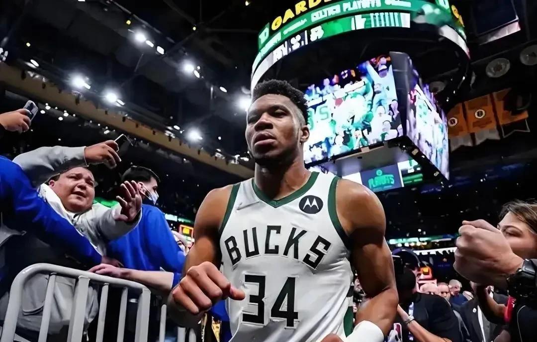 九游体育平台-雄鹿队近况不佳竞争激烈