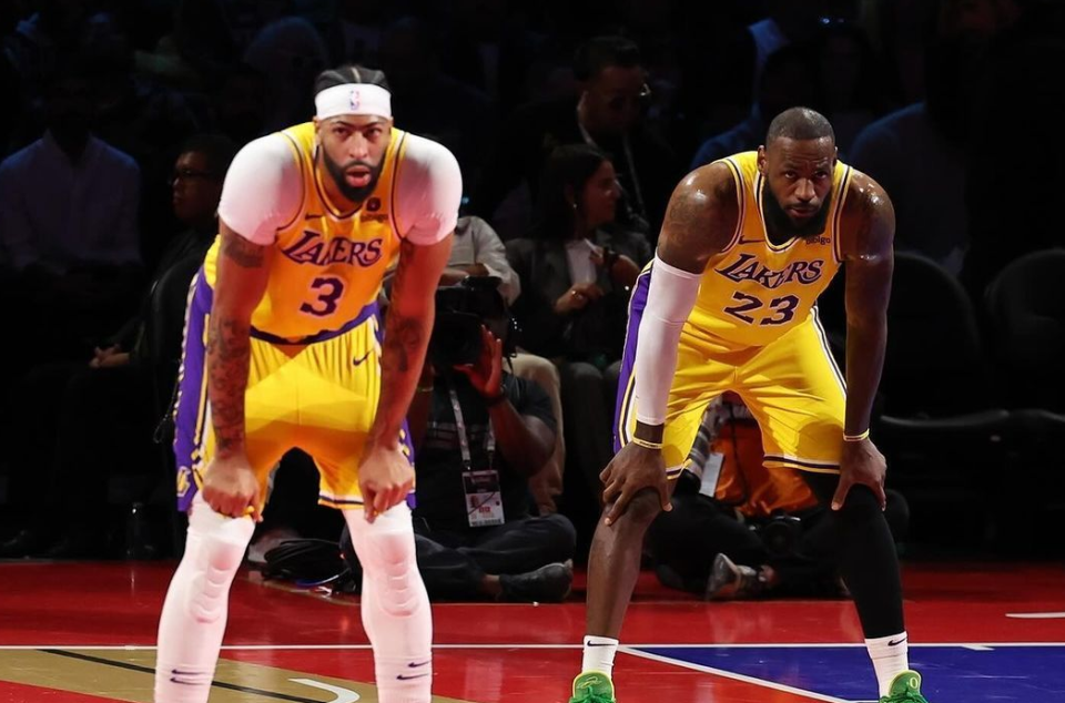 湖人再胜爵士，詹姆斯领衔全队狂胜