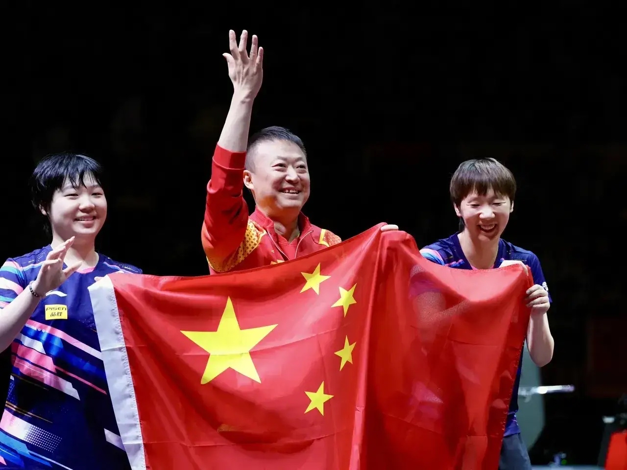 关于梦想实现运动员齐聚共庆胜利的信息