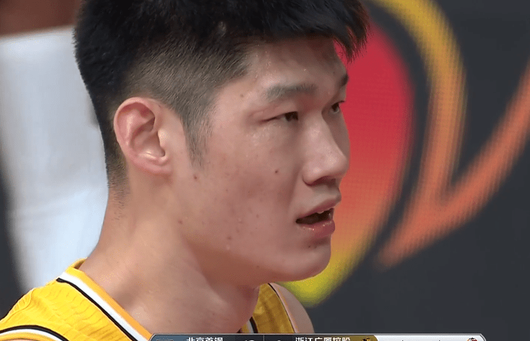 九游娱乐官方网站-马刺绝杀北京队，孙铭徽关键制胜